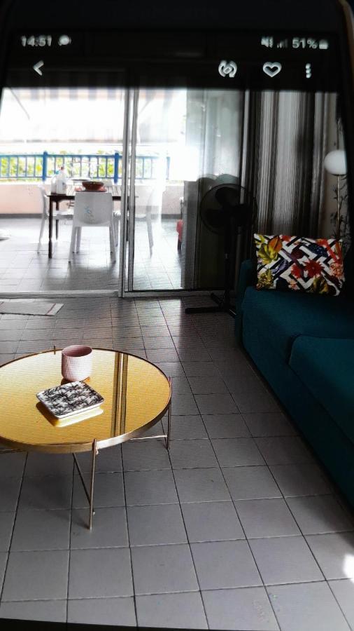 Bel Appartement Face A La Plage Au Diamant Le Diamant Exterior photo